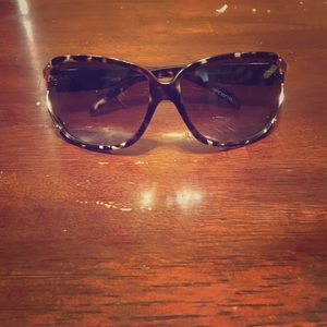 Arden B sunglasses