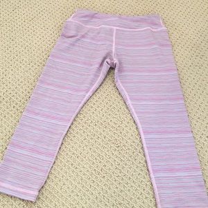 New Never Worn-Ivivva Capri Leggings