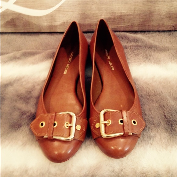 Brown Antonio Melani flats