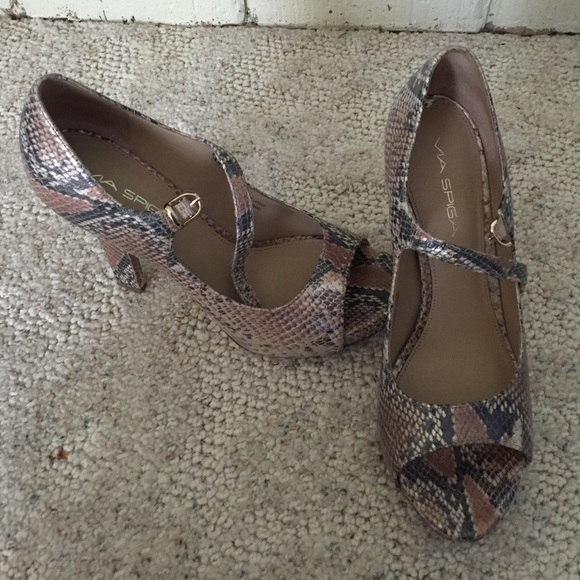 Via Spiga heels