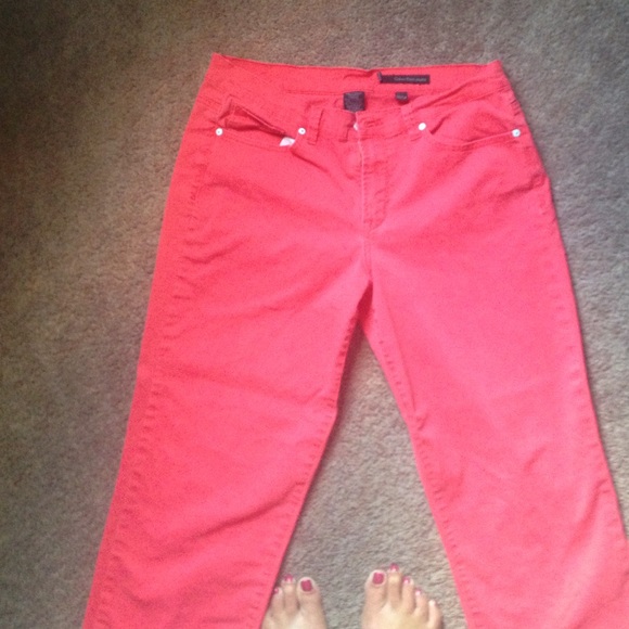 Calvin Klein Jeans only worn once. Too big. Coral
