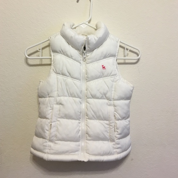 Old navy puff vest! Girls (S) size 6-7