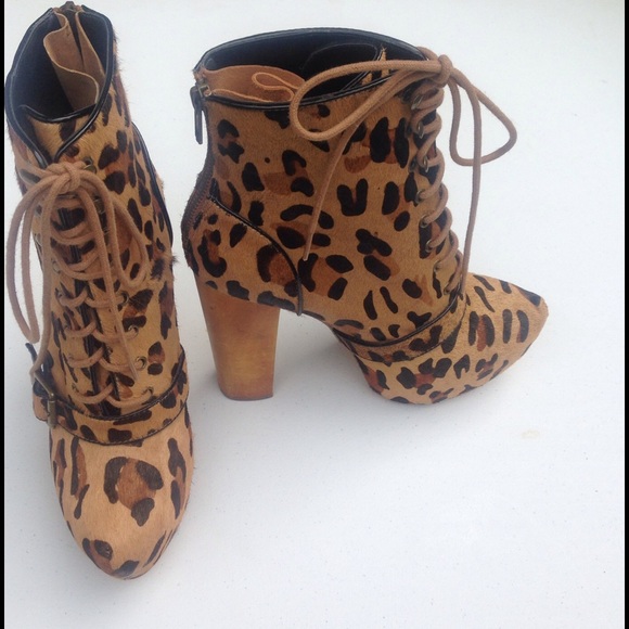 Steve Leopard Madden