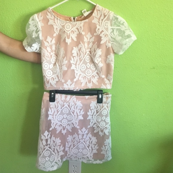 LACE PRINT TWO PIECE