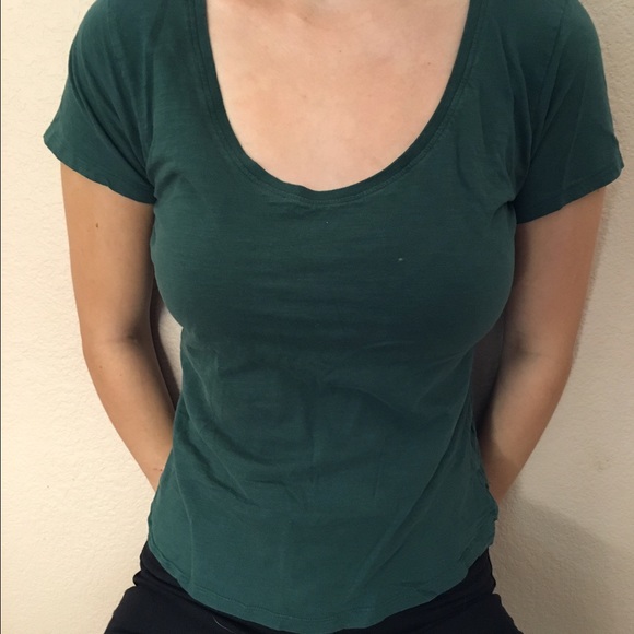 Pine green scoop neck T