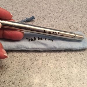 Trish McEvoy Retractable Lip Brush NEW