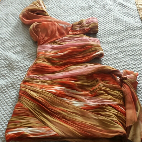 Never worn PUCCI dress - Picture 3 of 3