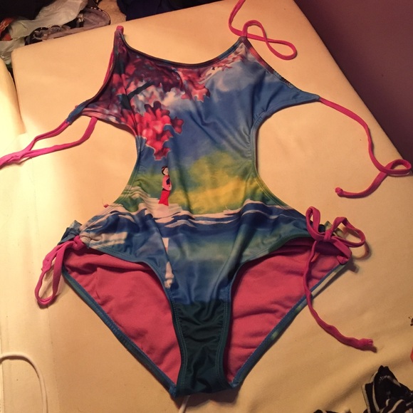 mulan monokini!