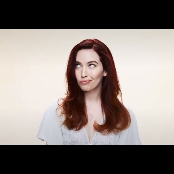 Meet your Posher, Amanda - Picture 4 of 4