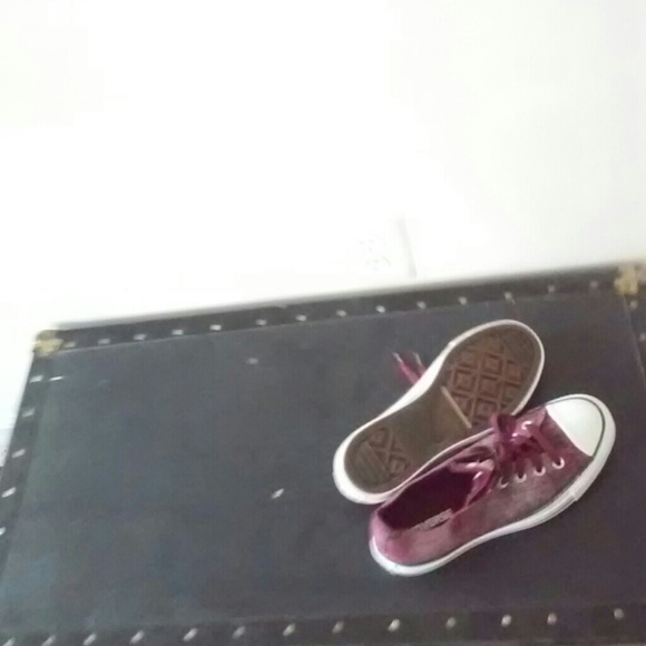 Sneakers new without tags.  Glittery