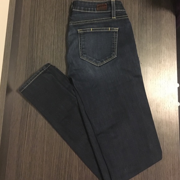 Paige Skyline skinny jeans!