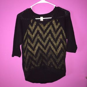 No boundaries black and gold sweatshirt