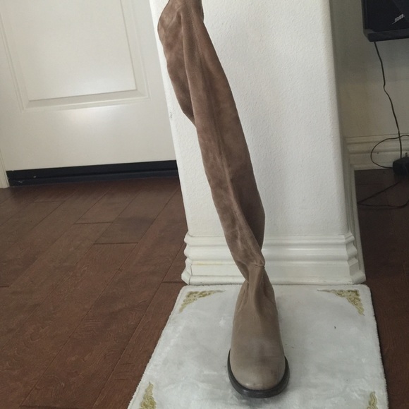 Brunello Cucinelli Shoes - Cream leather over knees boot