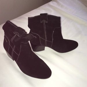 Vince Camuto black suede booties