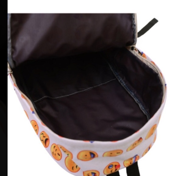 😍😊 Emoji Backpack - Picture 3 of 4