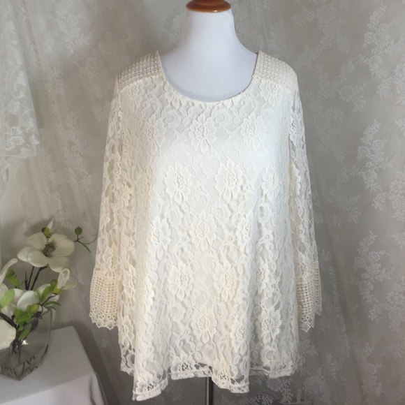 Style & Co. Tops - Vintage cream blouse with beautiful lace B15