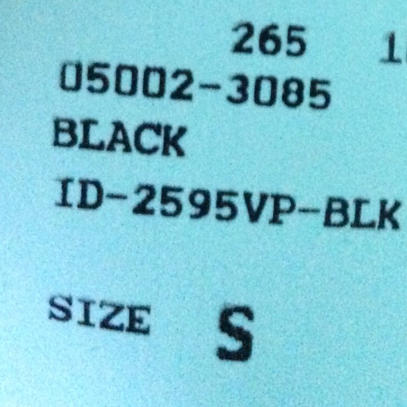 Prom dress - Picture 2 of 4