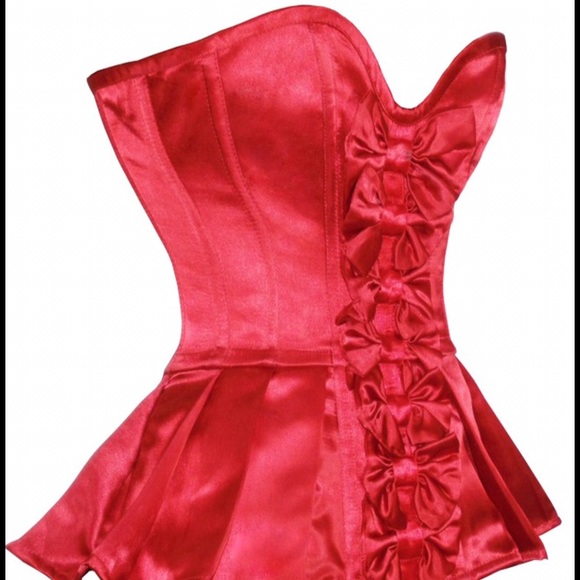 🎀🎀 NEW red corset 🎀🎀