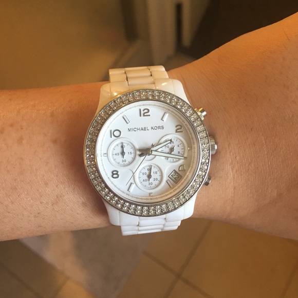White ceramic & crystal Michael Kors watch main image 4