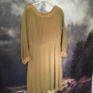 Retro style pleated yellow dress