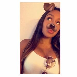 Meet your Posher, Diantha