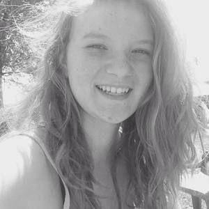 Meet your Posher, Abigail
