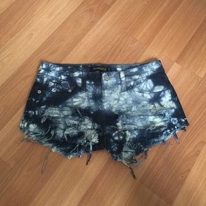 Levi Cut off Denim Shorts jeans Distressed Levi Cut off Denim Shorts jeans Distressed