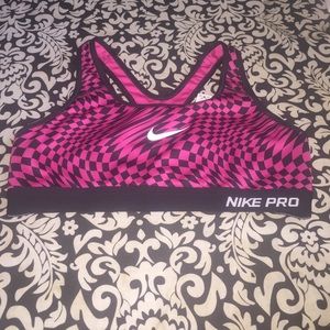 NIKE PRO Women's Medium Support Sports Bra