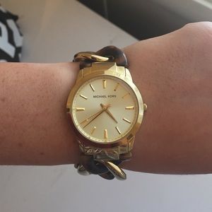 Michael Korsa link watch