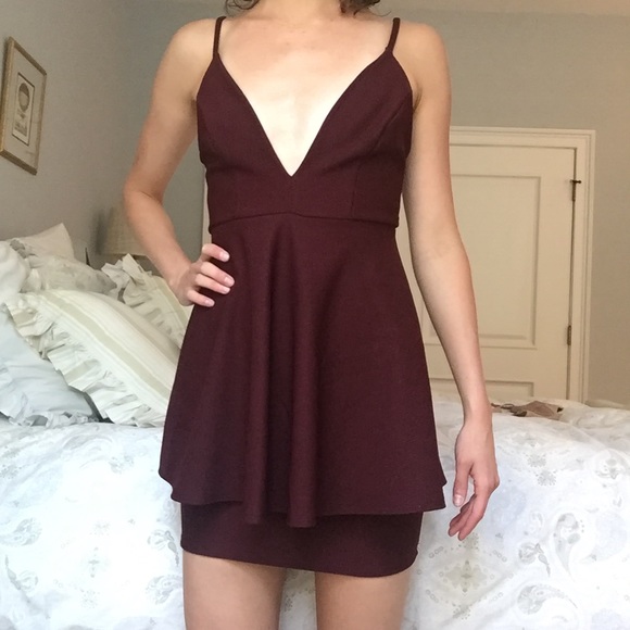Lulus Dresses & Skirts - Lulu*s Burgundy Sexy "Shoot to Score" Dress