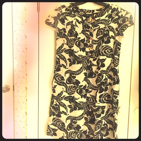 Linen dress