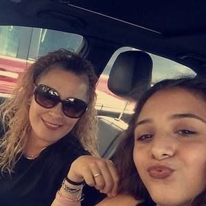 Meet your Posher, Rene