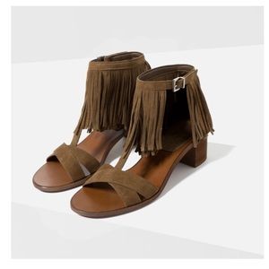 Zara fringe leather sandal 36