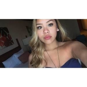 Meet your Posher, Natalie