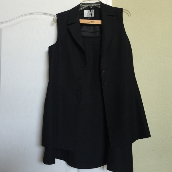 Size 8 black professional office skirt suit