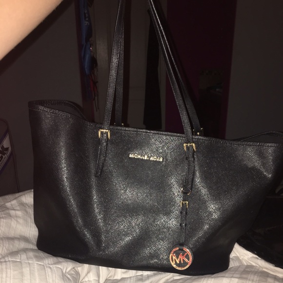 Michael kors large jet set tote