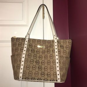 Michael Kors purse