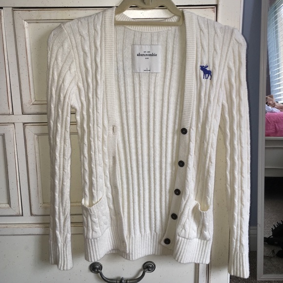 Abercrombie kids button up sweater