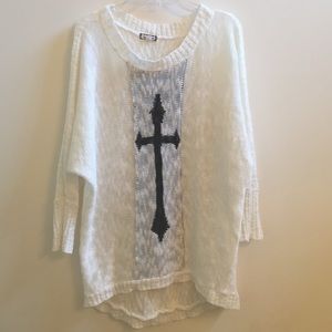 Cross Sweater❤️