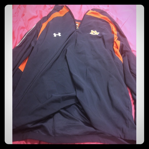 Auburn wind breaker