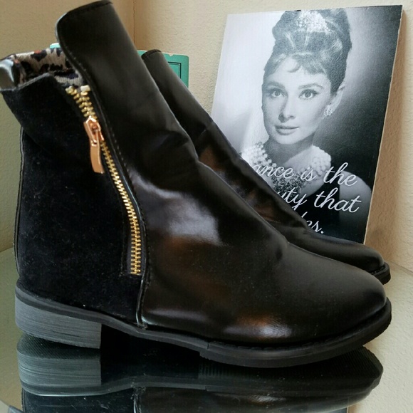Black boots