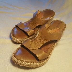 Born Wedges, Man Made in Mexico