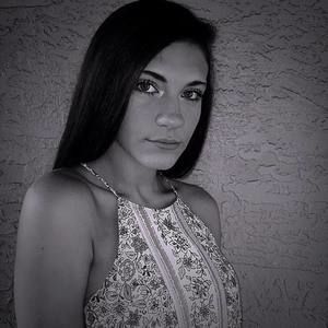 Meet your Posher, Mackenzie