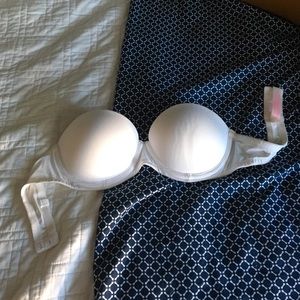 Wear Everywhere Multi-Push Up Strapless VS Bra