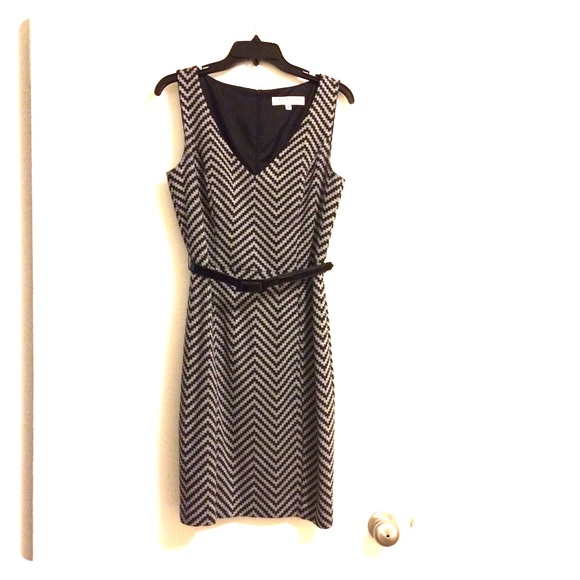 Trina Turk sleeveless chevron patterned dress