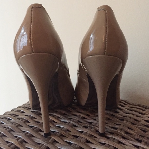 Pumps - Picture 3 of 3
