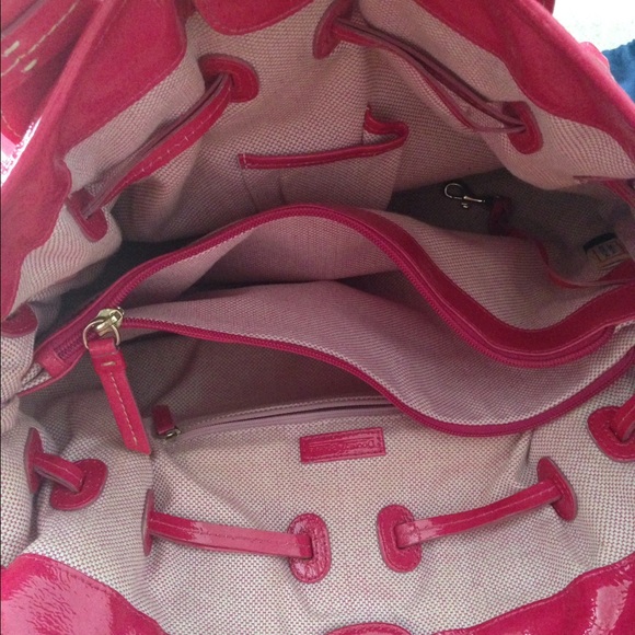 Dooney&Bourke Hot Pink Patient Leather Purse - Picture 3 of 4