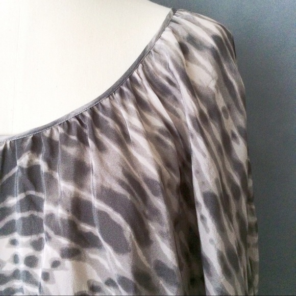 Bebe silk tunic blouse - Picture 3 of 4