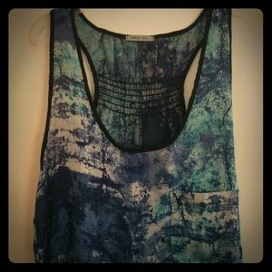 West Kei Flowy Shark Bite Hem Tunic