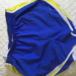 Women Medium Nike Dri Fit running shorts
